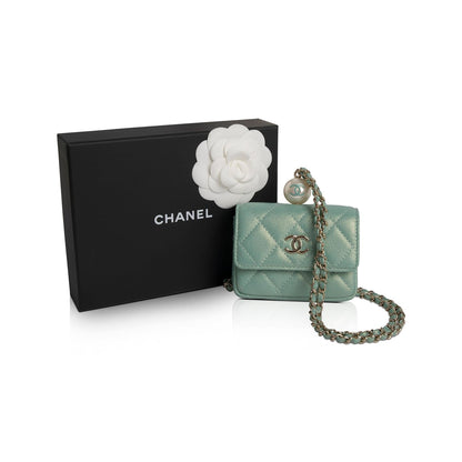 Chanel 2021 CC Pearl Coin Purse with Chain