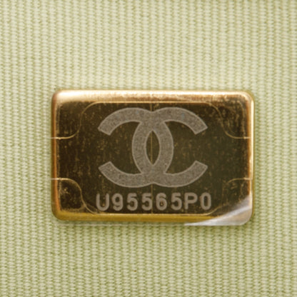 Chanel 2022 Green Caviar Leather Small Vanity Case