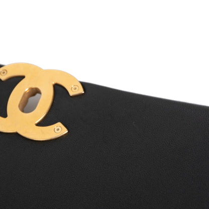 Chanel 2022 Large 19 Flap Bag