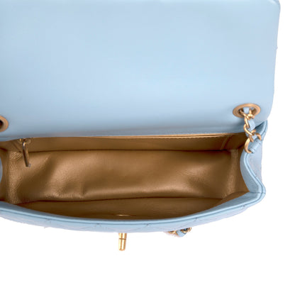 Chanel 2022 Pearl Crush Mini Flap Bag