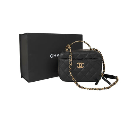 Chanel 2022 Pick Me Up Vanity Case