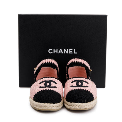 Chanel 2022 Pink/Black Braided Knit Interlocking CC Logo Ankle Strap Espadrilles, Size 41