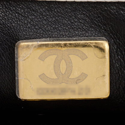 Chanel 2022 White Quilted Caviar Leather Pick Me Up Belt Bag