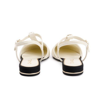 Chanel 2023 White/Black Lambskin Interlocking CC Logo Slingback Flats, Size 38