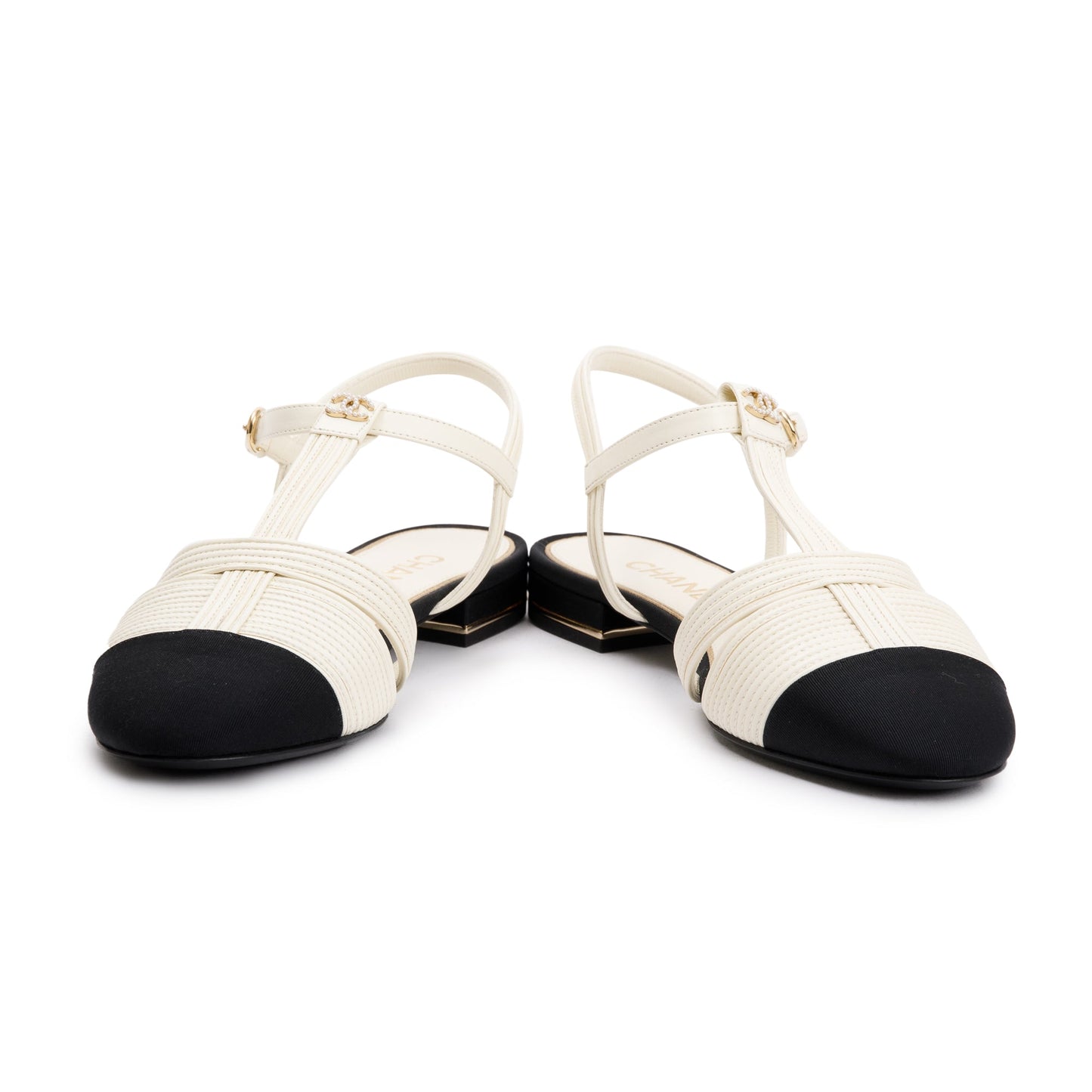 Chanel 2023 White/Black Lambskin Interlocking CC Logo Slingback Flats, Size 38