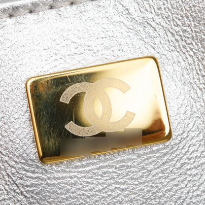 Chanel 2024 Metallic Silver Leather Walk Of Fame Star Crossbody Bag
