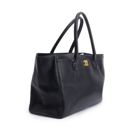 Chanel Black Caviar Leather Medium Executive Cerf Tote