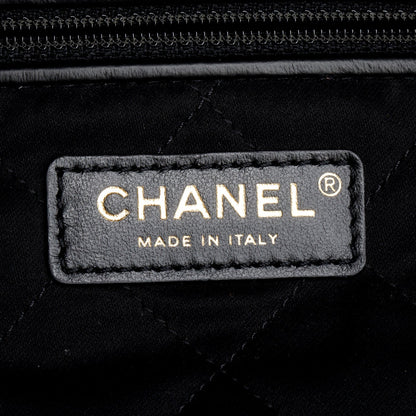 Chanel Black Calfskin Quilted Small 22 Hobo