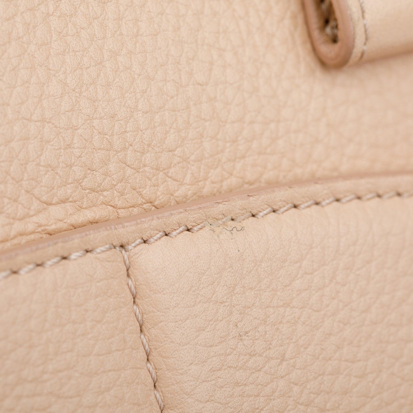 Chanel Beige Caviar Leather Medium Neo Excecutive Tote