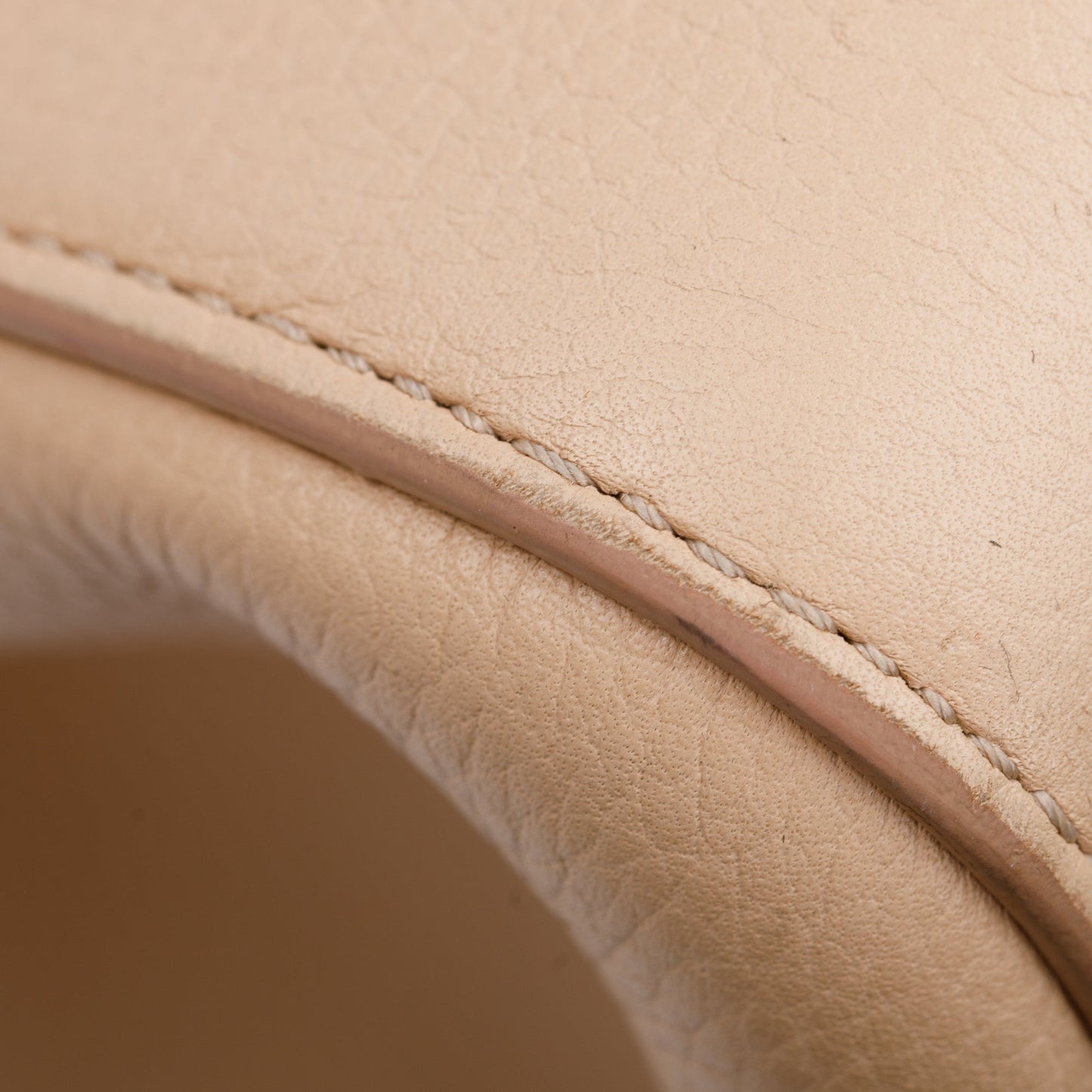 Chanel Beige Caviar Leather Medium Neo Excecutive Tote