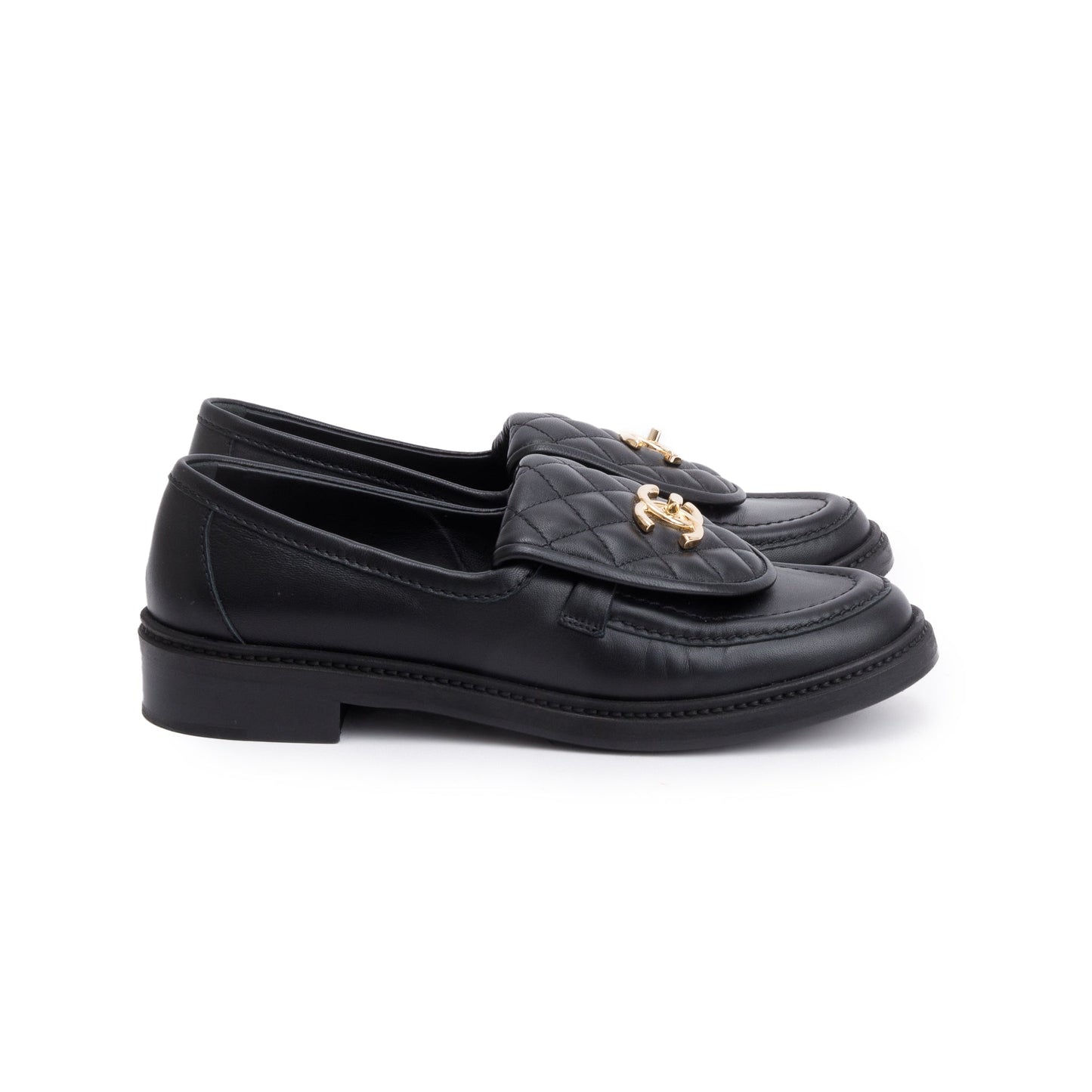 Chanel Black Calfskin Leather Quilted CC Logo Loafer, Size 38.5