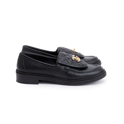 Chanel Black Calfskin Leather Quilted CC Logo Loafer, Size 38.5