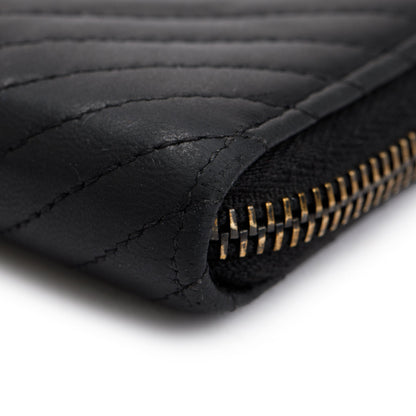 Chanel Black Chevron Calfskin Leather Classic Zipped Coin Purse
