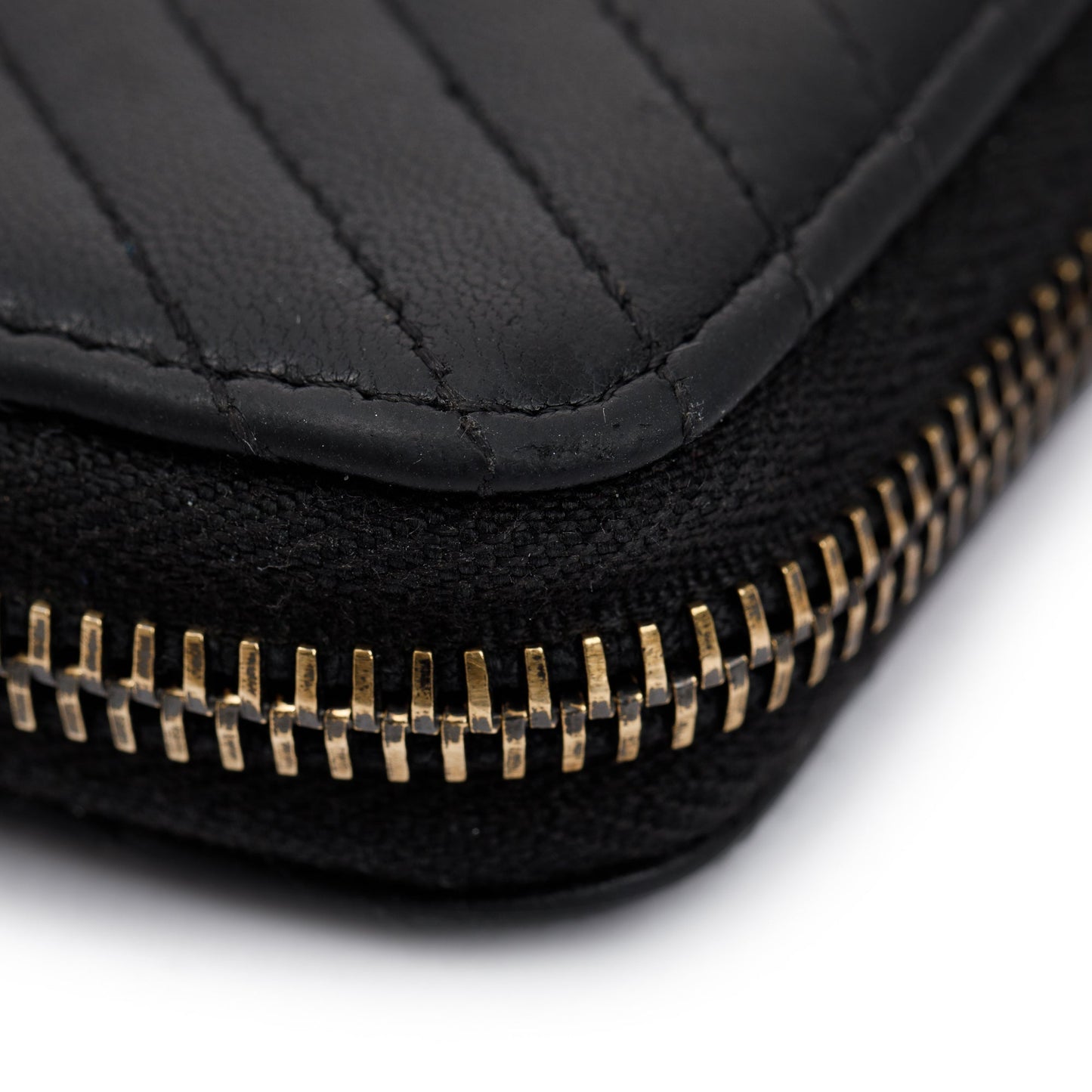 Chanel Black Chevron Calfskin Leather Classic Zipped Coin Purse