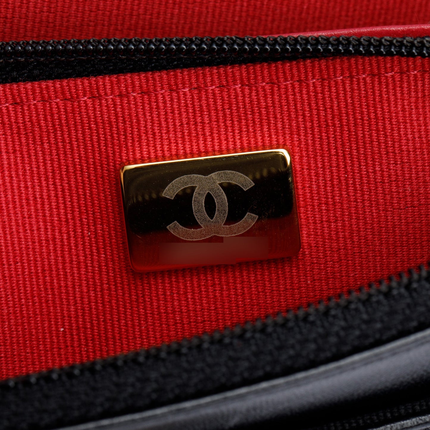 Chanel Black Lambskin Leather 19 Wallet On Chain