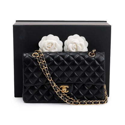 Chanel Black Lambskin Leather Classic Medium Double Flap Bag
