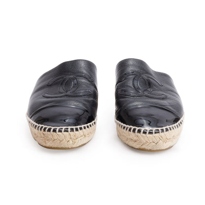 Chanel Black Leather CC Logo Espadrille Mule, Size 40