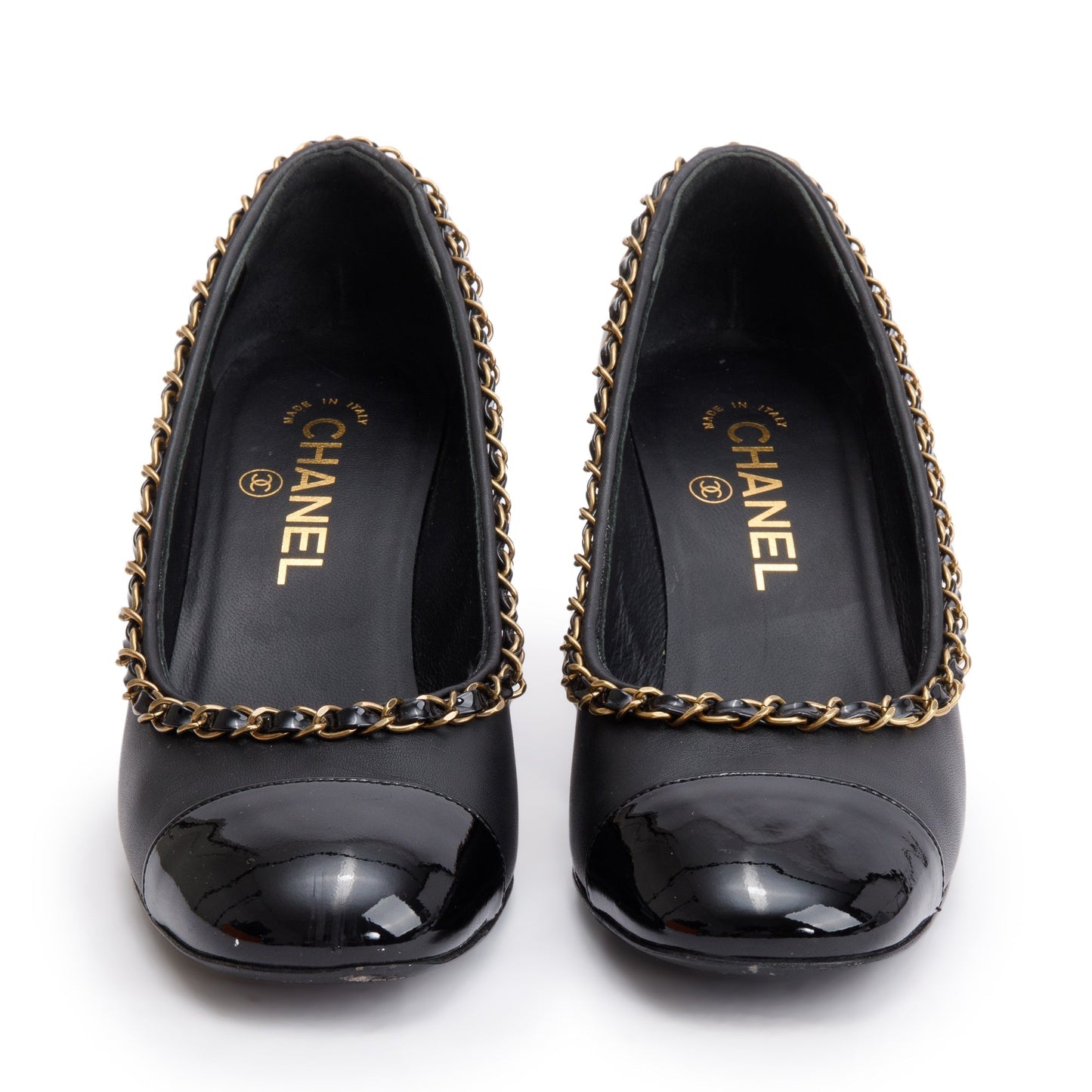 Chanel Black Leather Interlocking CC Logo Chain Around Pumps, Size 36.5