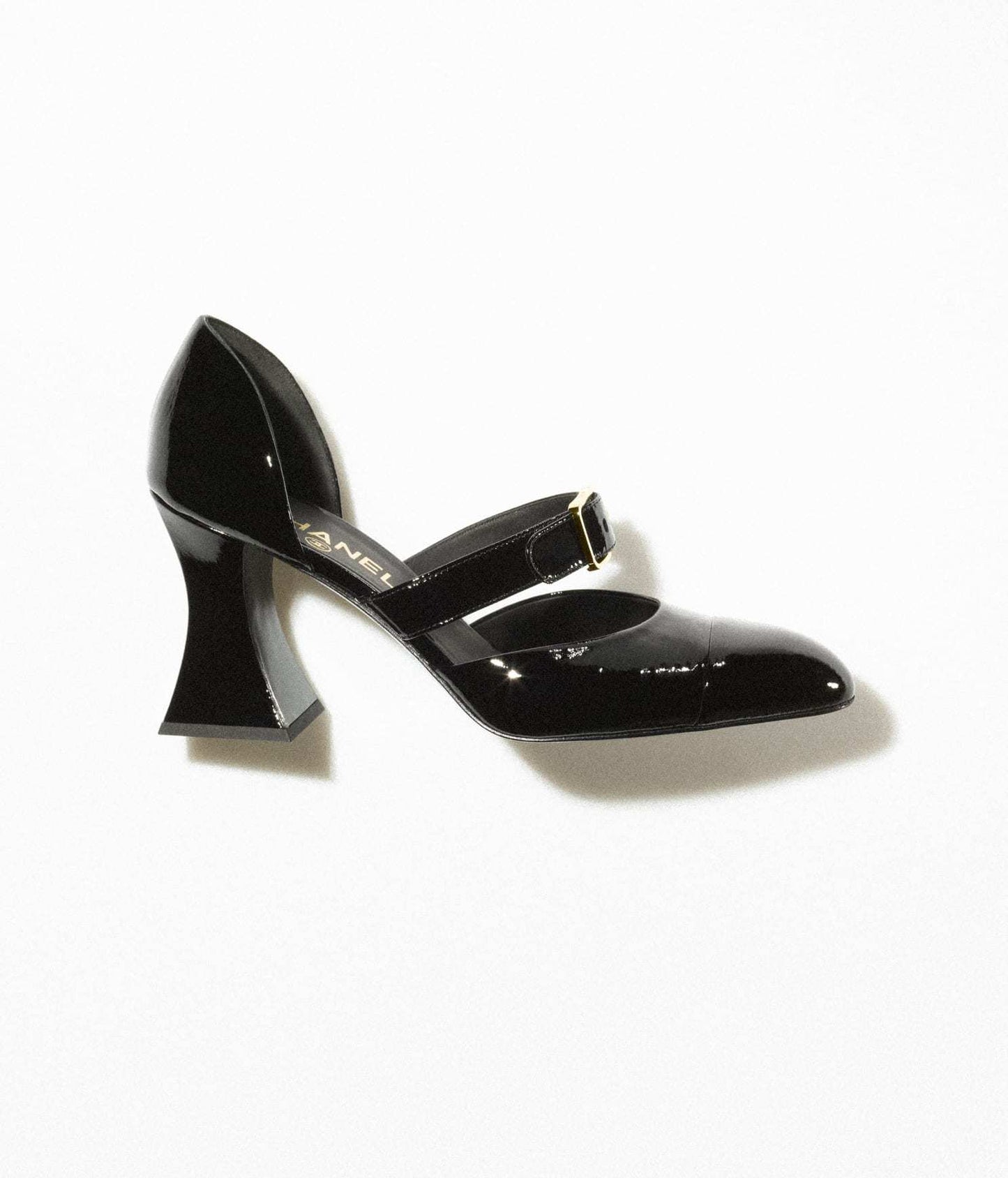 CHANEL CC  PATENT LEATHER D'ORSAY PUMPS