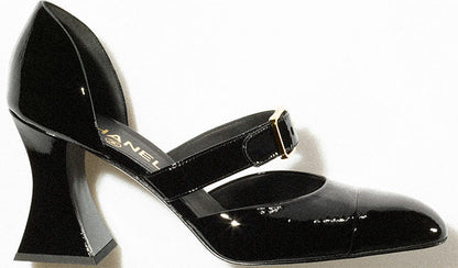CHANEL CC  PATENT LEATHER D'ORSAY PUMPS