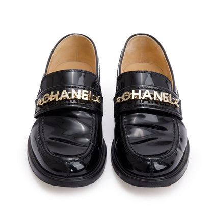 Chanel Black Patent Leather Chain Logo Loafer, Size 38.5