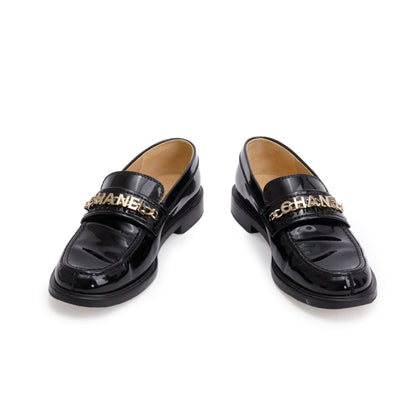 Chanel Black Patent Leather Chain Logo Loafer, Size 38.5