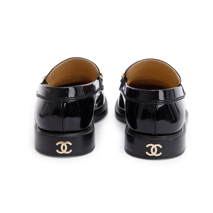 Chanel Black Patent Leather Chain Logo Loafer, Size 38.5