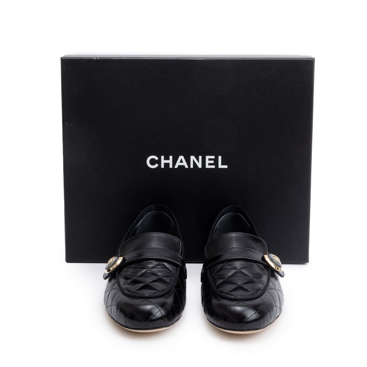 Chanel Black Quilted Calfskin Leather CC Logo Loafer, Size 40