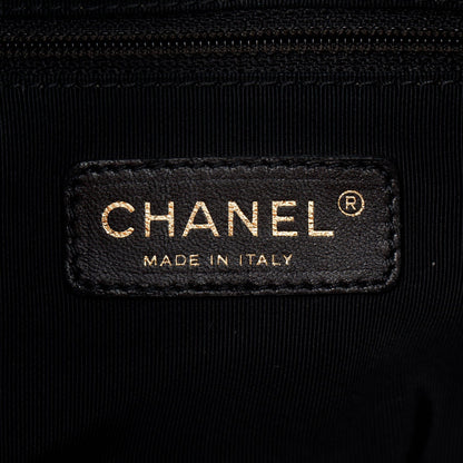 Chanel Black Quilted Calfskin Leather Chain Me Hobo