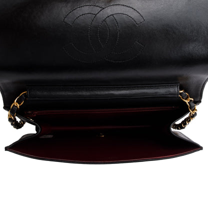 Chanel Black Quilted Lambskin Leather Vintage Medium Full Flap Bag