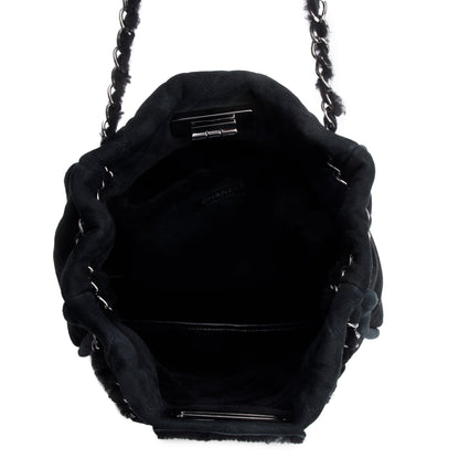 Chanel Black Quilted Nubuck Shearling Medium Reissue Tote