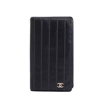 Chanel Black Vertical Quilt Lambskin Leather Interlocking CC Long Bifold Wallet