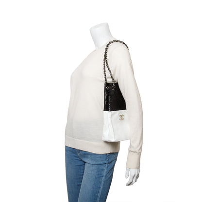 Chanel Black/White Quilted Calfskin Leather Bicolor Vertical Tote