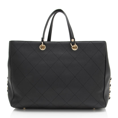 Chanel Bullskin Neo Soft Medium Shopping Tote (SHF-64NjCF)