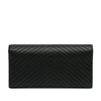 Chanel CC Chevron Lambskin Long Wallet (SHG-GJrUFh)