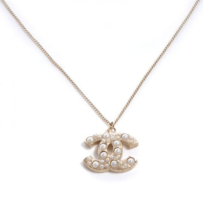 CHANEL CC FAUX PEARL PENDANT NECKLACE
