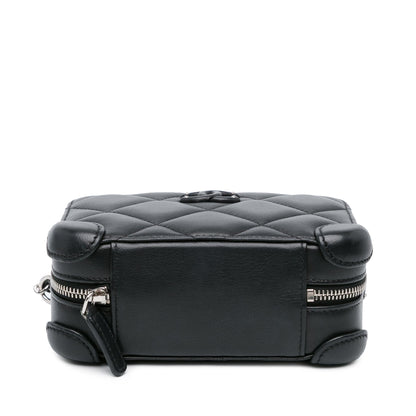 Chanel CC Quilted Lambskin Camera Case (SHG-93PTRz)