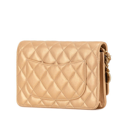 Chanel CC Quilted Lambskin Coin Charm Wallet on Chain (SHG-2rgo8c)