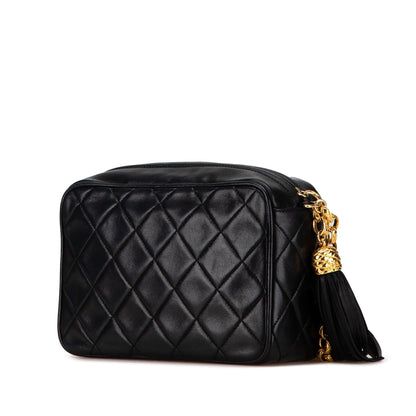 Chanel CC Quilted Lambskin Tassel Camera Bag (SHG-d6zIzs)