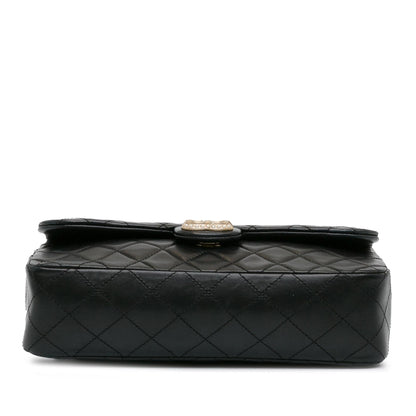 Chanel CC Quilted Lambskin Westminster Pearl Flap (SHG-gi93nx)