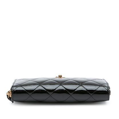Chanel CC Quilted Patent Zip Around Long Wallet (SHG-OZKSJN)