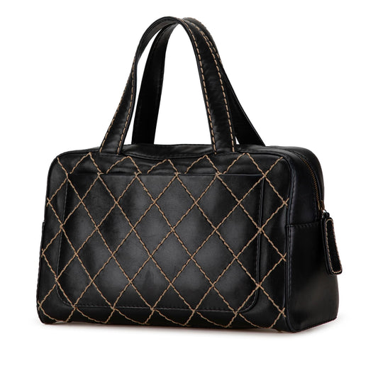 Chanel CC Wild Stitch Lambskin Handbag (SHG-PztZdy)