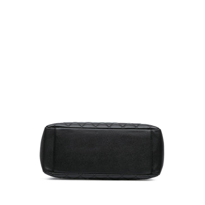 Chanel Caviar Grand Shopping Tote (SHG-sAOTMf)