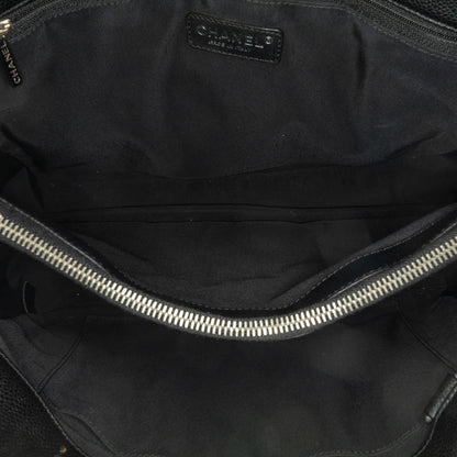 Chanel Caviar Grand Shopping Tote (SHG-sAOTMf)
