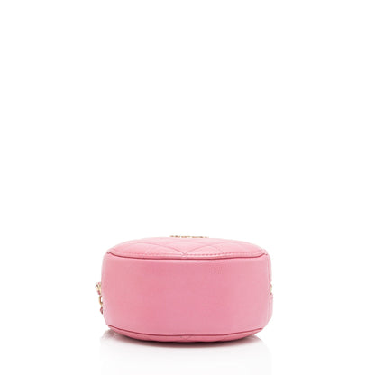 Chanel Caviar Leather Crystal CC Round Clutch with Chain (SHF-FU2AgY)