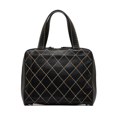 Chanel Cc Wild Stitch Handbag (SHG-fSzRiQ)