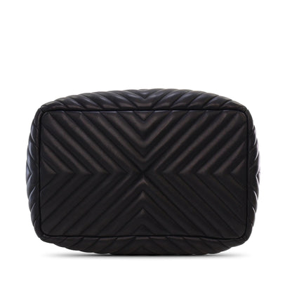 Chanel Chevron Calfskin Urban Spirit Bucket Bag (SHG-c8HyEg)