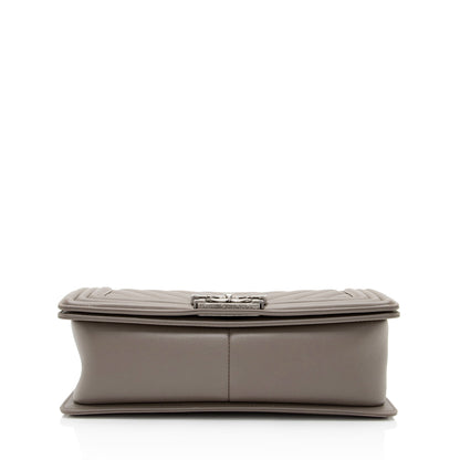 Chanel Chevron Lambskin Old Medium Boy Bag (SHF-fEUBkq)