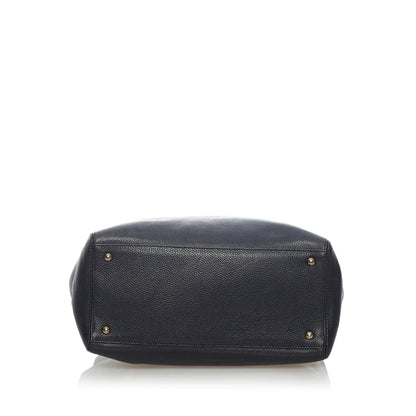 Chanel Executive Cerf Leather Handbag (SHG-33477)