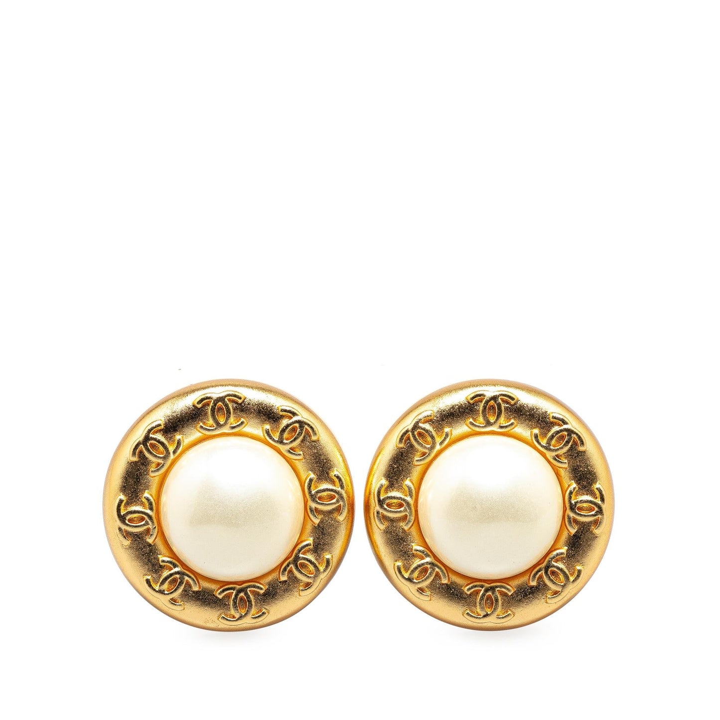 Chanel Gold Plated CC Faux Pearl Clip on Earrings (SHG-ziw21R)